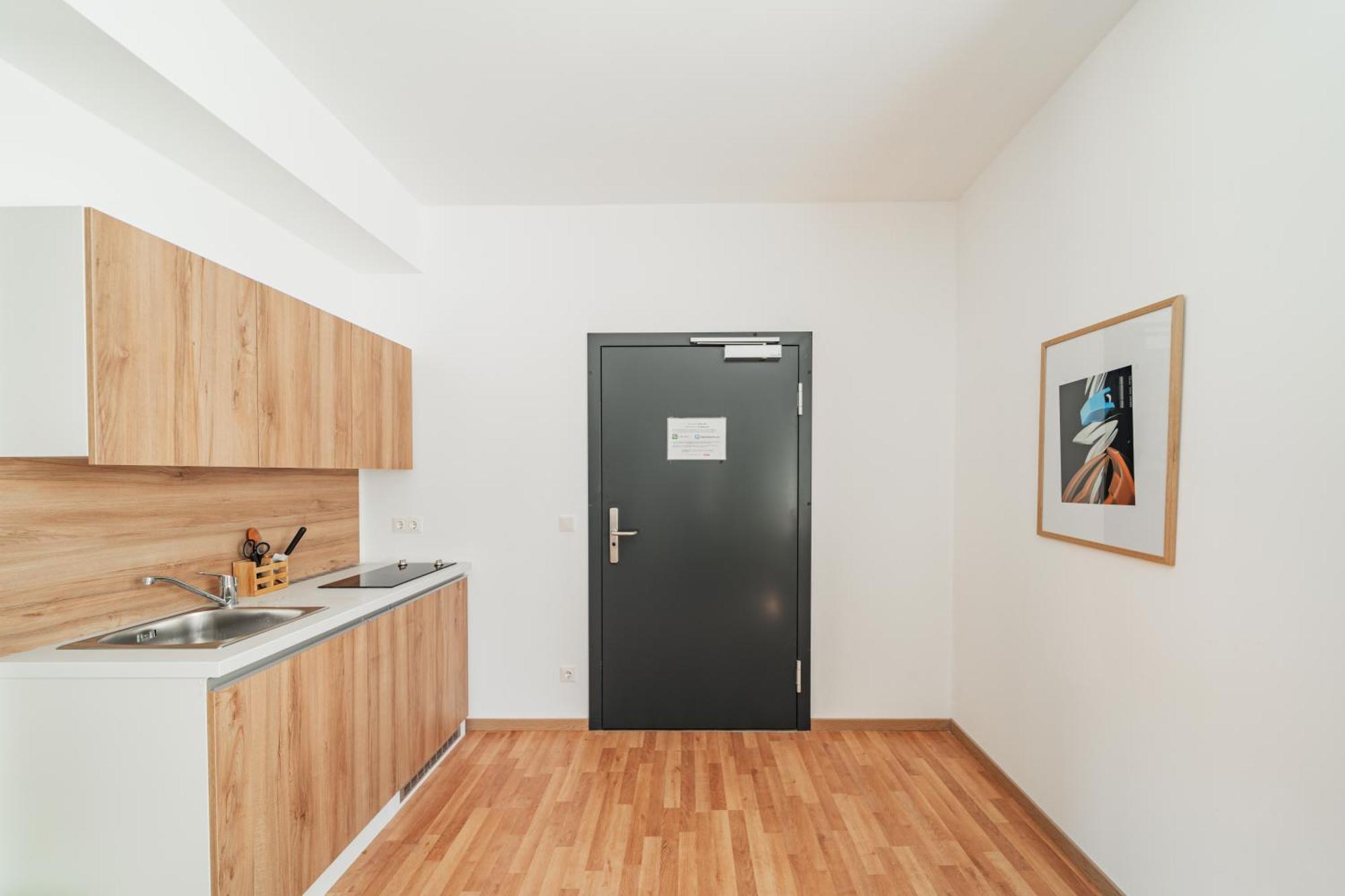 Central City Suits Wiener Neustadt Exterior foto